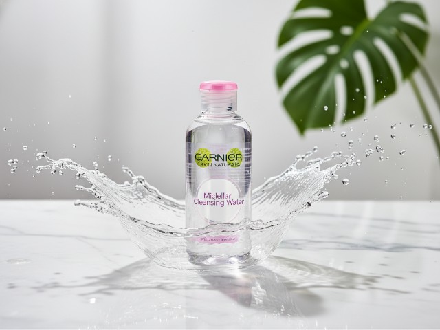 (90)NA18221204271(91)250703 Garnier Skin Naturals Micellar Cleansing Water