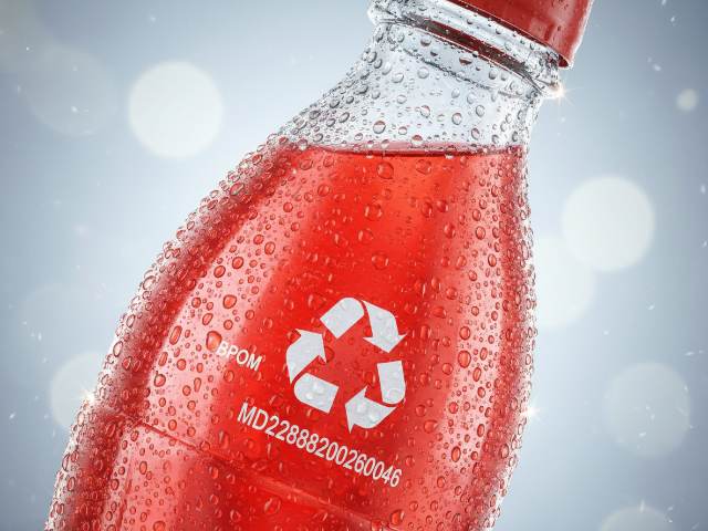 BPOM (90)MD222882002600046 Fanta Design Recycle Me Minuman Berkarbonasi Rasa Stroberi