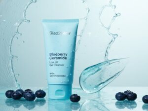 BPOM (90)NA11251200082 Glad2Glow Blueberry Ceramide Low pH Gel Cleanser