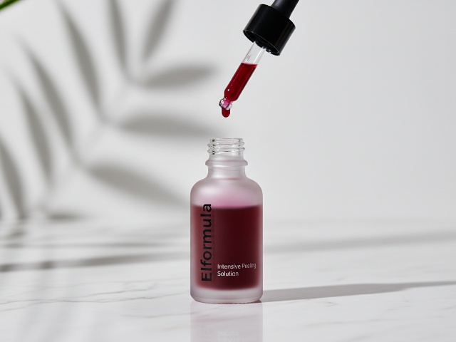 Cek Bpom (90)NA18220100965(91)250201 Elformula Intensive Peeling Solution 1 Bpom (90)NA18220100965(91)250201 Elformula Intensive Peeling Solution
